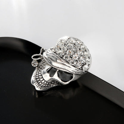 Halloween Funny Diamond Pirate Skull Brooch Accessory